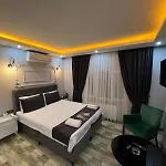 Hotel Cevas 3*