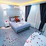 Cevas Hotel 3*