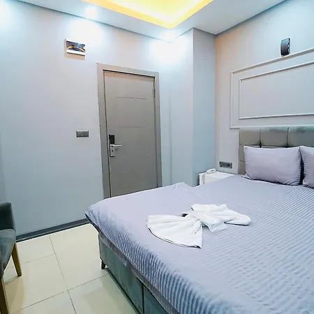 Cevas ホテル イスタンブール